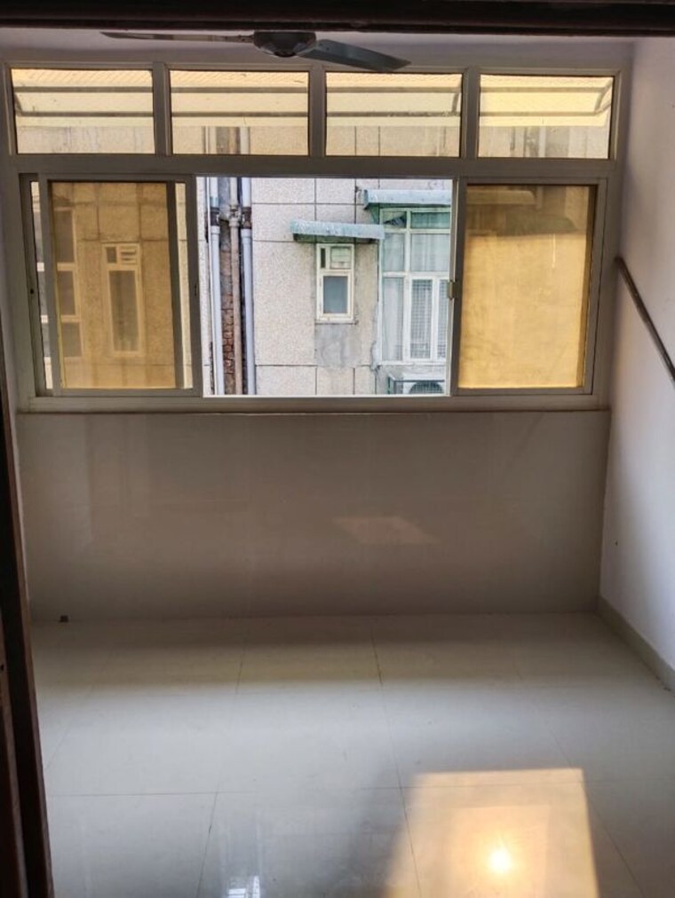 Kitchen, ip extension 2 Bedroom 950 Sq.Ft. Apartment In Ip Extension Delhi 10110222