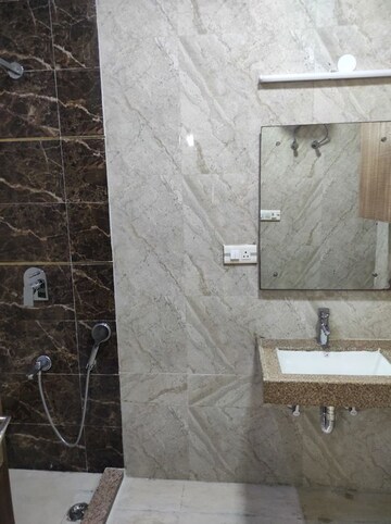 Bathroom in 2 BHK Apartment at Unitech The Residences Sector 33, Sector 33 – for Rent
