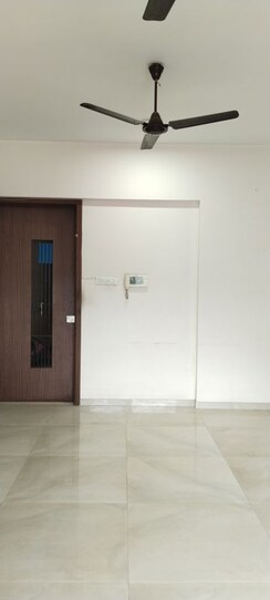 3 BHK Apartment For Sale in Mulund West