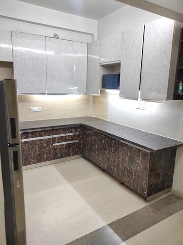 Kitchen in 3 BHK Builder Floor at Sector 57 – for Rent