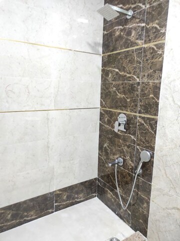 Bathroom in 3 BHK Builder Floor at Sector 57 – for Rent