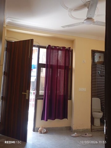 Building Lobby in 1.5 BHK Builder Floor at Savitri Nagar – for Rent