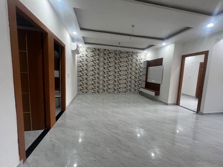 undefined, high ground 3 Bedroom 1350 Sq.Ft. Apartment In High Ground Zirakpur 10110304