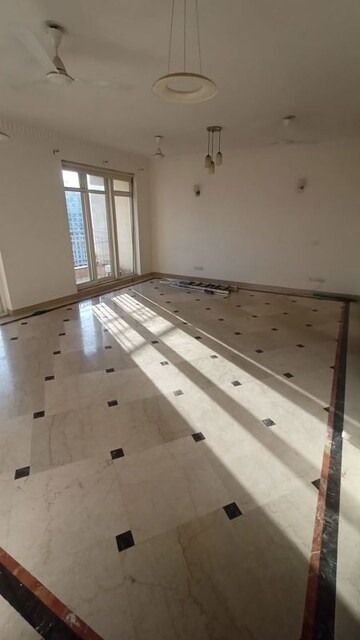 Kitchen in 3.5 BHK Apartment at Central Park II-The Room, Sector 48 – for Rent