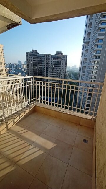 3.5 BHK Apartment – Exterior View View at Central Park II-The Room, Sector 48 - for Rent