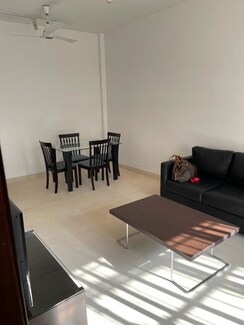 2 BHK + Extra Room Apartment For Rent in Deepali CHS Bandra