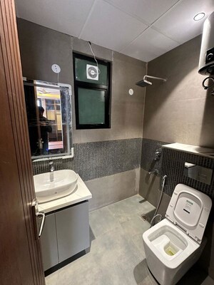 Furnished Amenities in 3 BHK Apartment at Anant Raj Ashok Estate, Sector 63a – for Rent