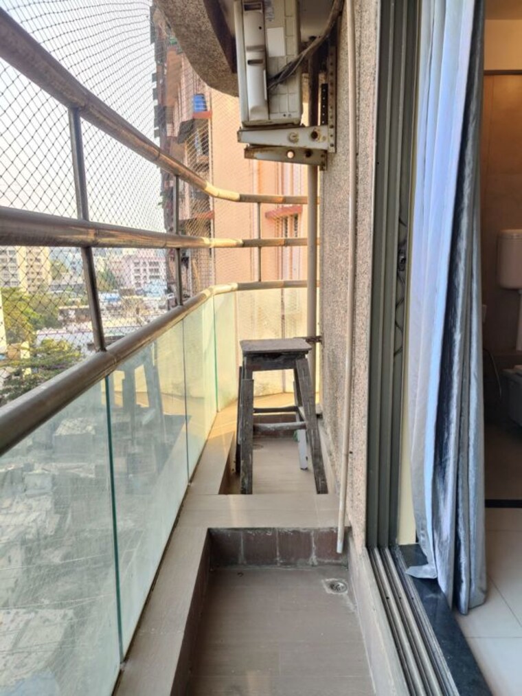Balcony, runwal-symphony 2 Bedroom 700 Sq.Ft. Apartment In Santacruz East Mumbai 10110385