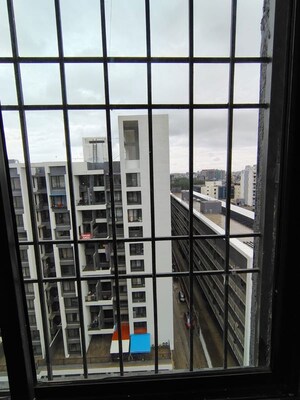 Balcony in 1.5 BHK Apartment at Rama Metro Life Optima, Tathawade – for Rent