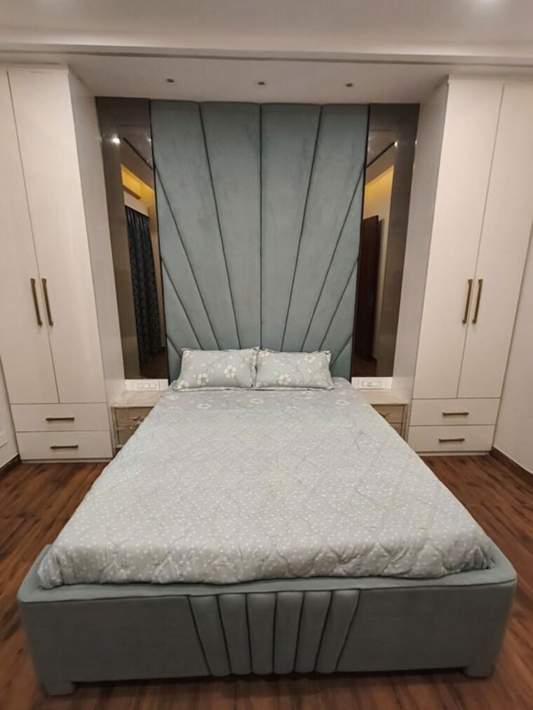 Bedroom, high ground 3 Bedroom 1350 Sq.Ft. Apartment In High Ground Zirakpur 10104047