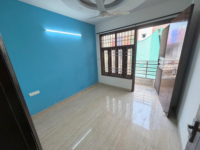 Room, nawada 3 Bedroom 810 Sq.Ft. Builder Floor In Nawada Delhi 10110394