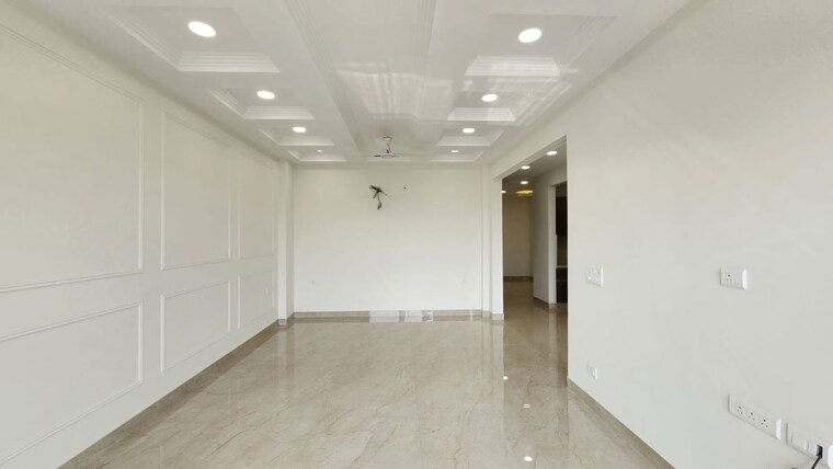 Room, parklands 4 Bedroom 500 Sq.Yd. Builder Floor In Sector 85 Faridabad 10110409