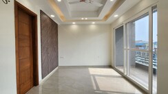 4 BHK + Pooja Room,Servant Room Builder Floor For Sale in Parklands
