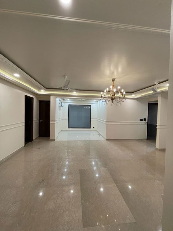 4 BHK + Pooja Room,Servant Room,Study Room Builder Floor For Sale in BP Homes