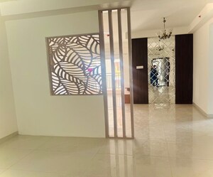 Room in 3 BHK Apartment at Poulomi Avante, Kokapet – for Rent