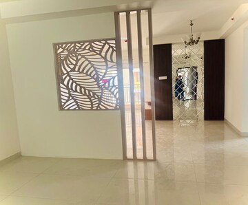 Room in 3 BHK Apartment at Poulomi Avante, Kokapet – for Rent