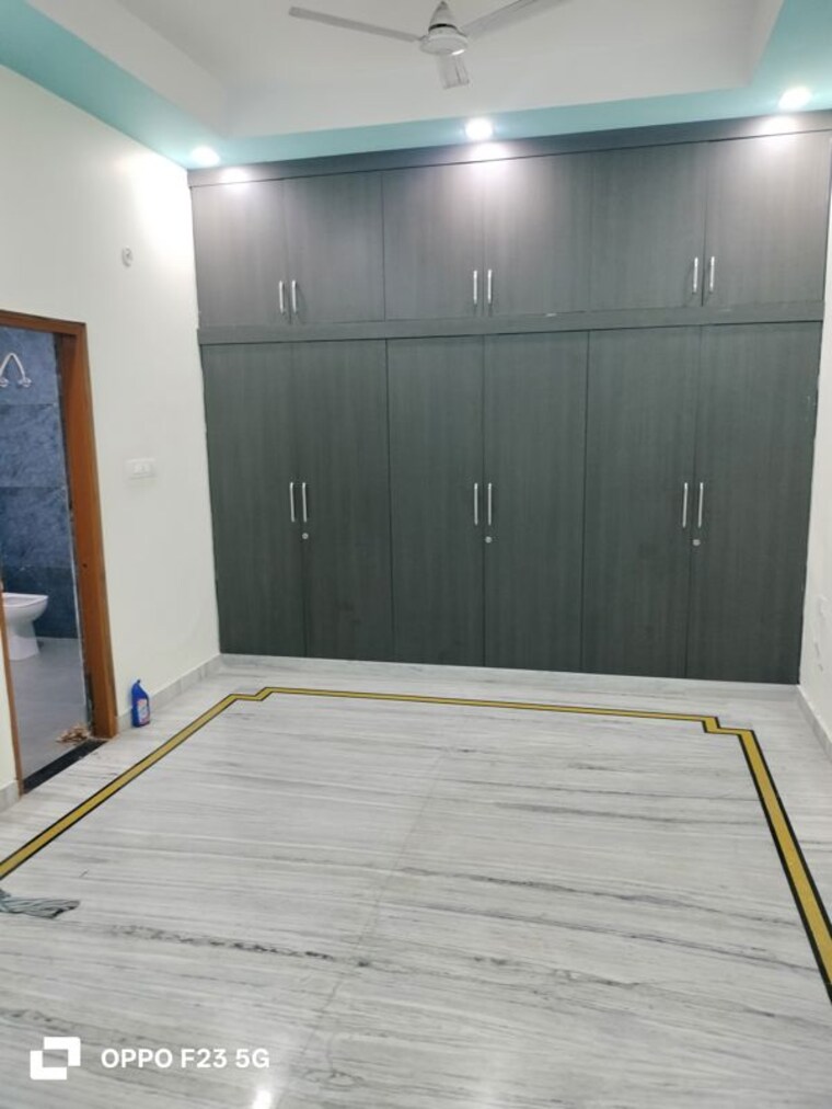 Room, gomti nagar 2 Bedroom 2152 Sq.Ft. Builder Floor In Gomti Nagar Lucknow 10110431