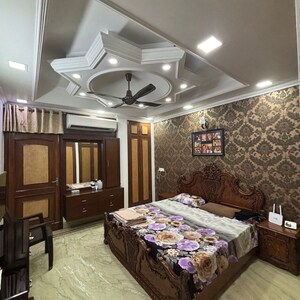 Bedroom in 3 BHK Builder Floor at Chittaranjan Park – for Sale