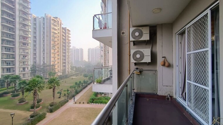 Balcony, microtek-greenburg 2 Bedroom 1480 Sq.Ft. Apartment In Sector 86 Gurgaon 10110456