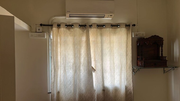 Bedroom, sankalpit-chs 1 Bedroom 700 Sq.Ft. Apartment In Goregaon East Mumbai 10110464