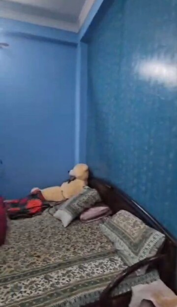 Furnished Amenities in 2 BHK Apartment at Bhasin Apartments, Niti Khand I – for Rent