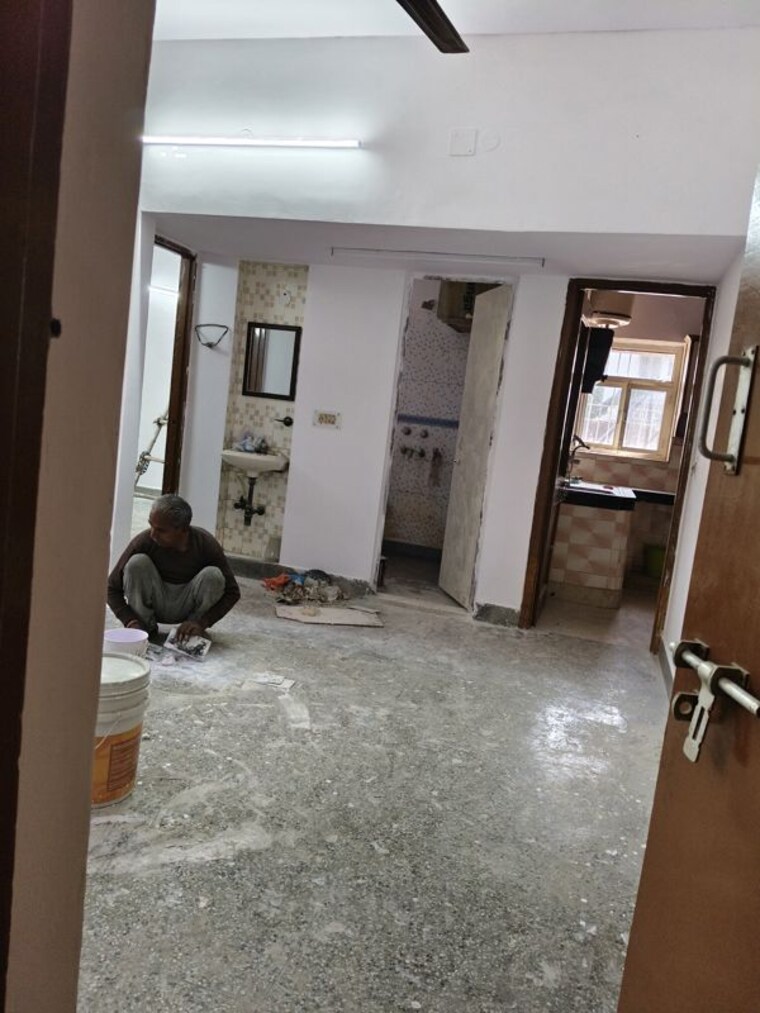  Parking, ip extension 1 Bedroom 750 Sq.Ft. Apartment In Ip Extension Delhi 10110507