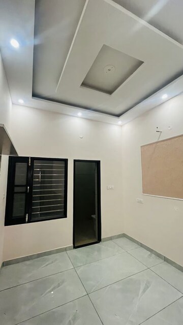 Room in 2 BHK Villa at Shiva Enclave Zirakpur, Patiala Road – for Sale