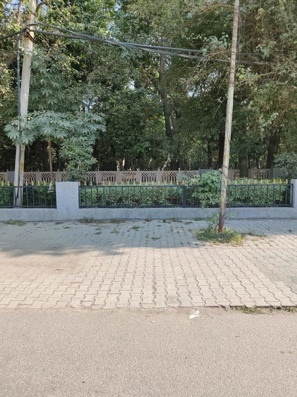 Plot For Sale in BPTP Amstoria