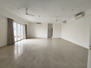 Room in 3 BHK Apartment at Suraj Tranquil Bay 1, Prabhadevi – for Rent