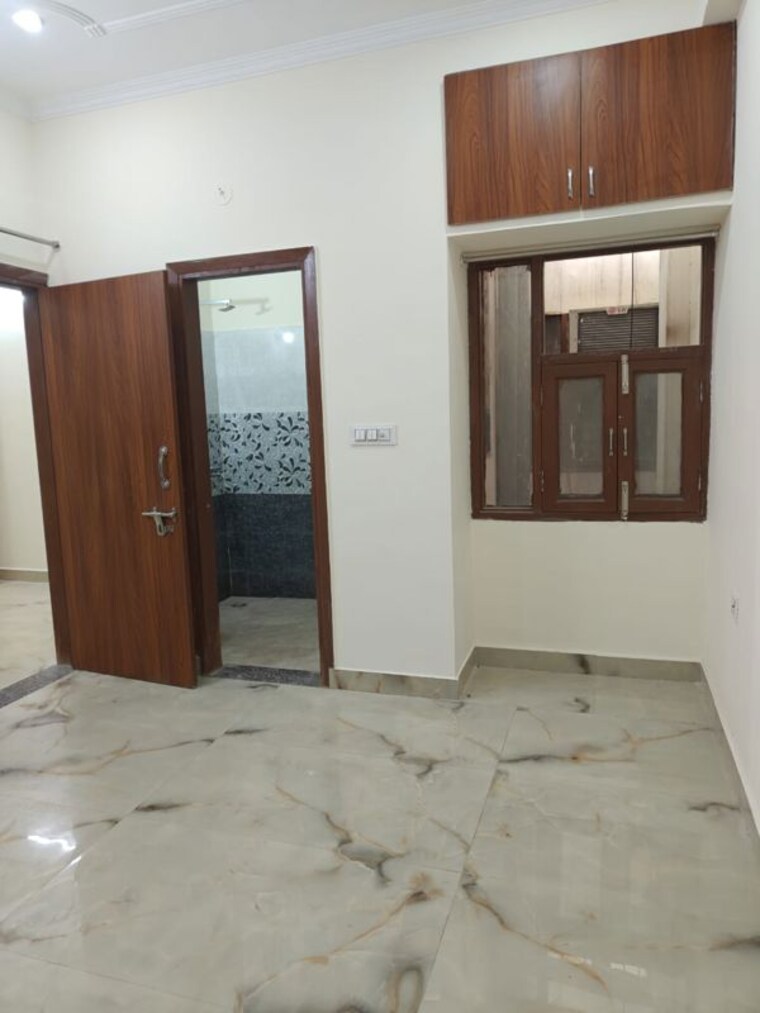 Room, saket 1 Bedroom 600 Sq.Ft. Apartment In Saket Delhi 10110566