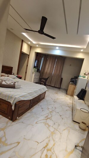 Bedroom in 4 BHK Builder Floor at Puri Vip Floors, Sector 81 – for Sale