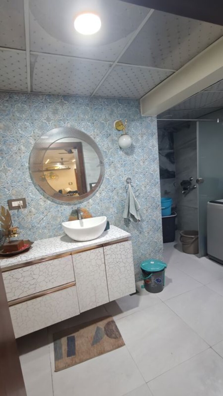 Bathroom, puri-vip-floors 4 Bedroom 500 Sq.Yd. Builder Floor In Sector 81 Faridabad 10110568