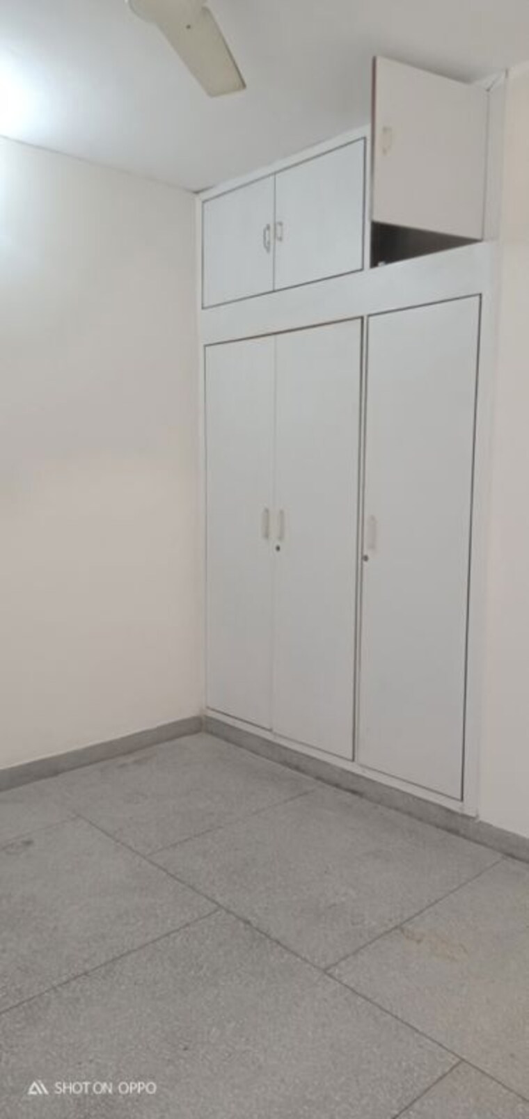 Room, vasant kunj 3 Bedroom 1450 Sq.Ft. Apartment In Vasant Kunj Delhi 10110571