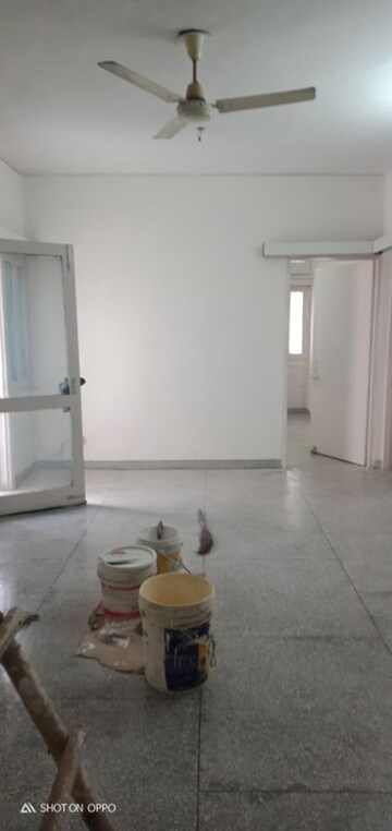 Building Lobby in 3 BHK Apartment at Vasant Kunj – for Rent