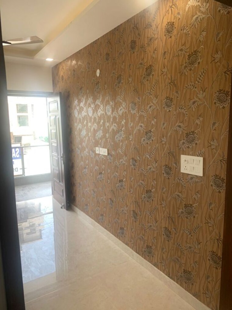 undefined, parklands 4 Bedroom 250 Sq.Yd. Builder Floor In Sector 85 Faridabad 10110580