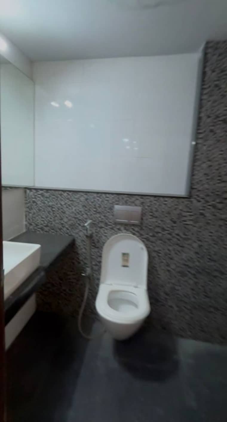 Bathroom, lodha-casa-maxima 2 Bedroom 709 Sq.Ft. Apartment In Mira Road Thane 10110538