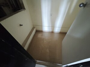 Furnished Amenities in 2 BHK Apartment at Indiabulls Greens, New Panvel – for Sale