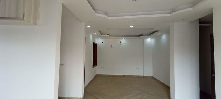 undefined, parklands 4 Bedroom 350 Sq.Yd. Builder Floor In Sector 85 Faridabad 10110676