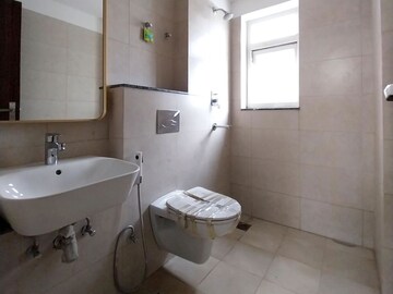 Bathroom in 2 BHK Apartment at BPTP Discovery Park, Sector 80 – for Sale