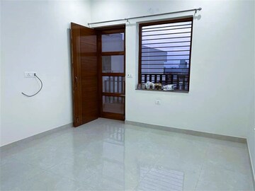 Bedroom in 4 BHK Builder Floor at Sector 4 – for Rent