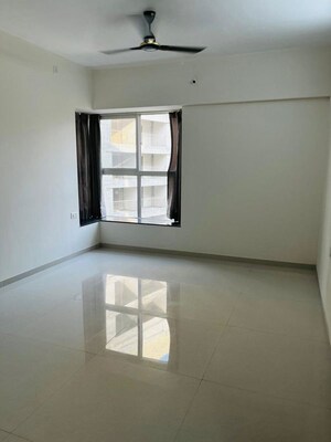 Room in 3 BHK Apartment at Pride Purple Park Titan, Hinjewadi – for Rent