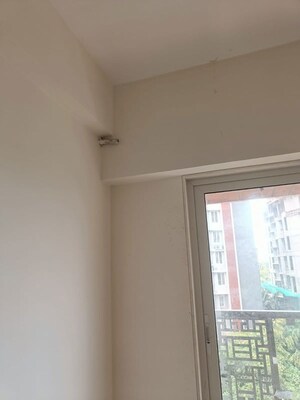 2.5 BHK Apartment For Rent in Chandak Ideal, Juhu