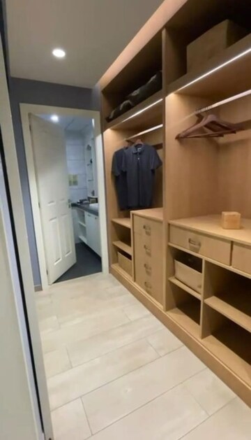 Room in 2 BHK Apartment at Kuttanellur – for Sale