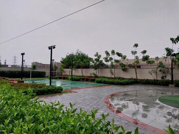 2 BHK Apartment – Garden View at BPTP Discovery Park, Sector 80 - for Sale