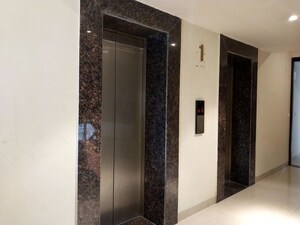 Room in 2 BHK Apartment at BPTP Discovery Park, Sector 80 – for Sale