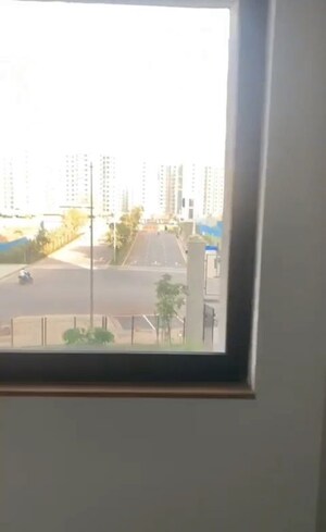 Swimming Pool in 2 BHK Apartment at Lodha Downtown, Dombivli East – for Rent