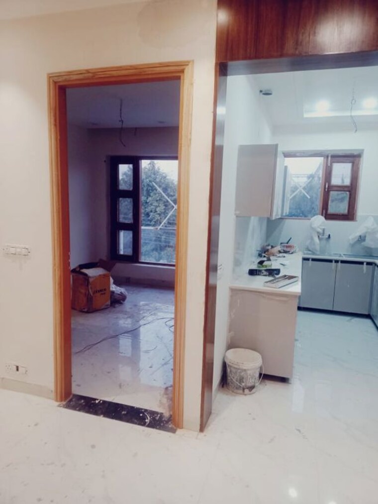 Kitchen, sector 26 3 Bedroom 200 Sq.Yd. Builder Floor In Sector 26 Panchkula 10110348