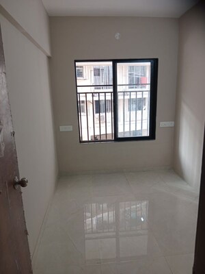 Room in 2 BHK Apartment at Haware Intelligentia Segment, Ghodbunder Road – for Rent