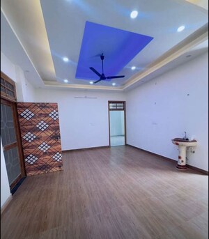 Bedroom in 3 BHK Apartment at Butler Colony – for Rent