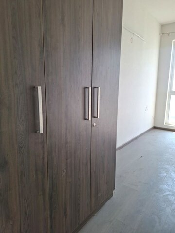 Room in 2 BHK Apartment at Ireo The Corridors, Sector 67a – for Sale